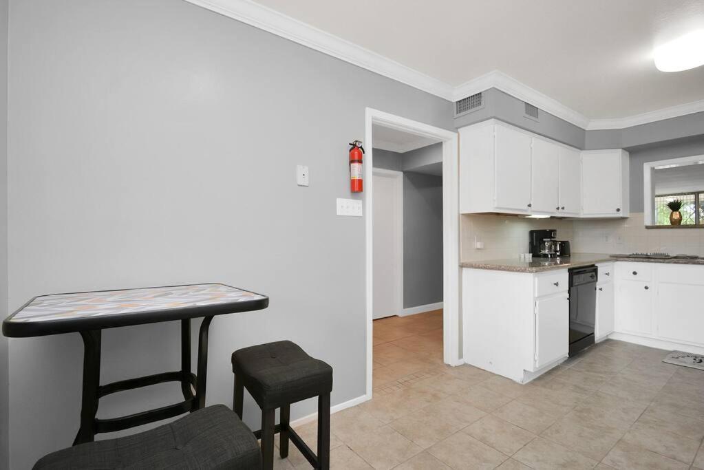 Double Master Suites Condo Near Med Ctr, Nrg Arena 2 Houston Exterior foto