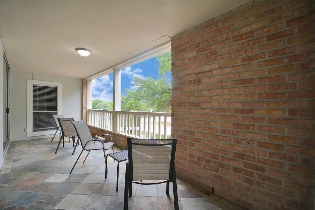 Double Master Suites Condo Near Med Ctr, Nrg Arena 2 Houston Exterior foto
