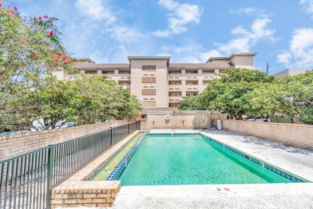 Double Master Suites Condo Near Med Ctr, Nrg Arena 2 Houston Exterior foto